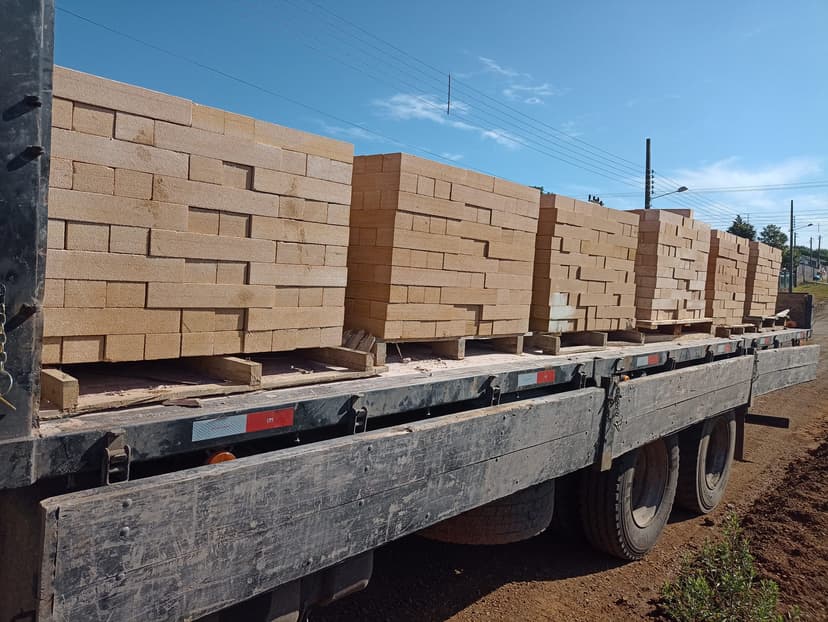 Tijoleta Grês Serrada é no jhr pedras, Direto da pedreira jhr, Confira promoções, Tijoletas gres serrada ou pedras de araia serradas, pedras gres em  pedras gres em RS Taquara